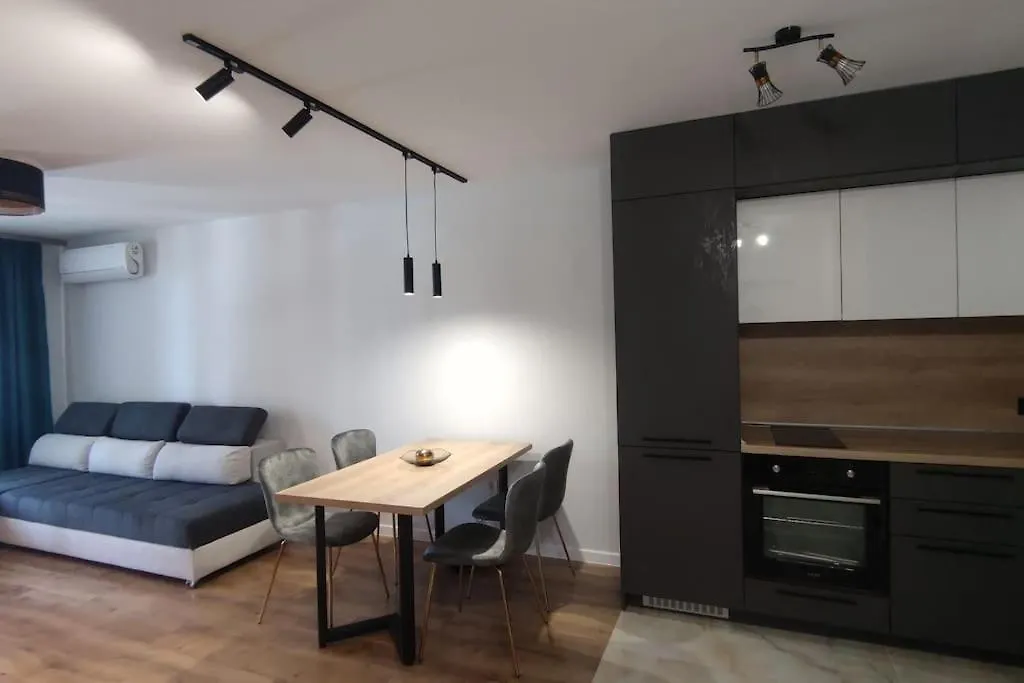 Apartment Happiness Included, Sarafovo Burgas City